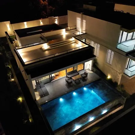 Private And Modern Luxury With View In Villa