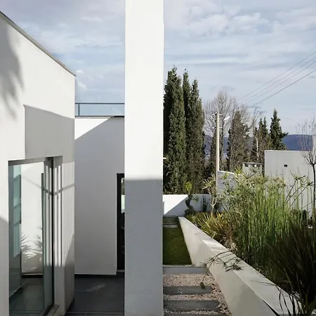 Villa Private And Modern Luxury With View In *