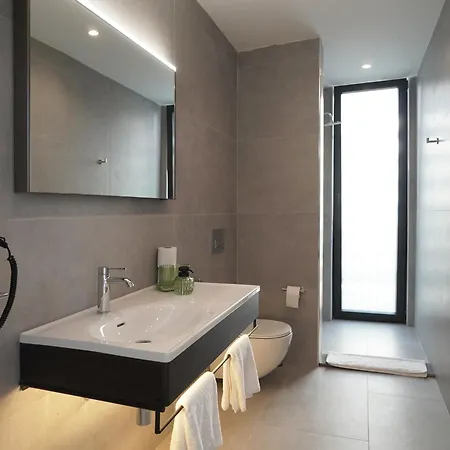 Villa The House 33 *