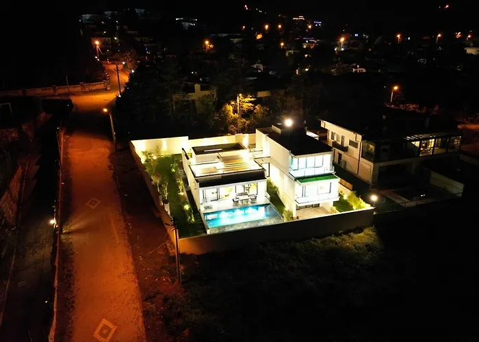 Private And Modern Luxury With View In Sapanca