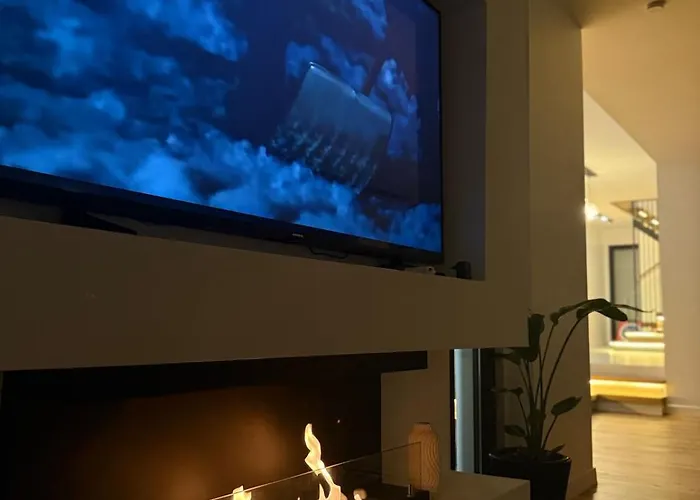 Villa Private And Modern Luxury With View In *