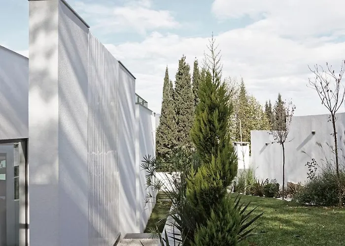 Villa Private And Modern Luxury With View In *