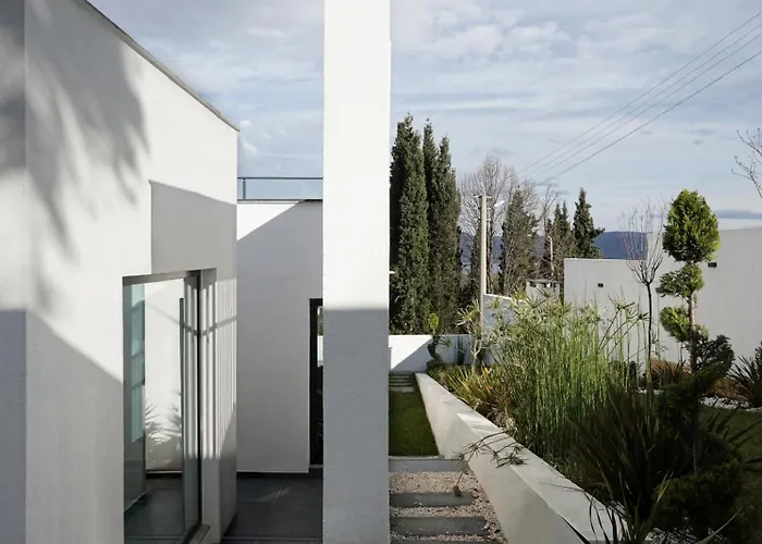 Villa Private And Modern Luxury With View In *